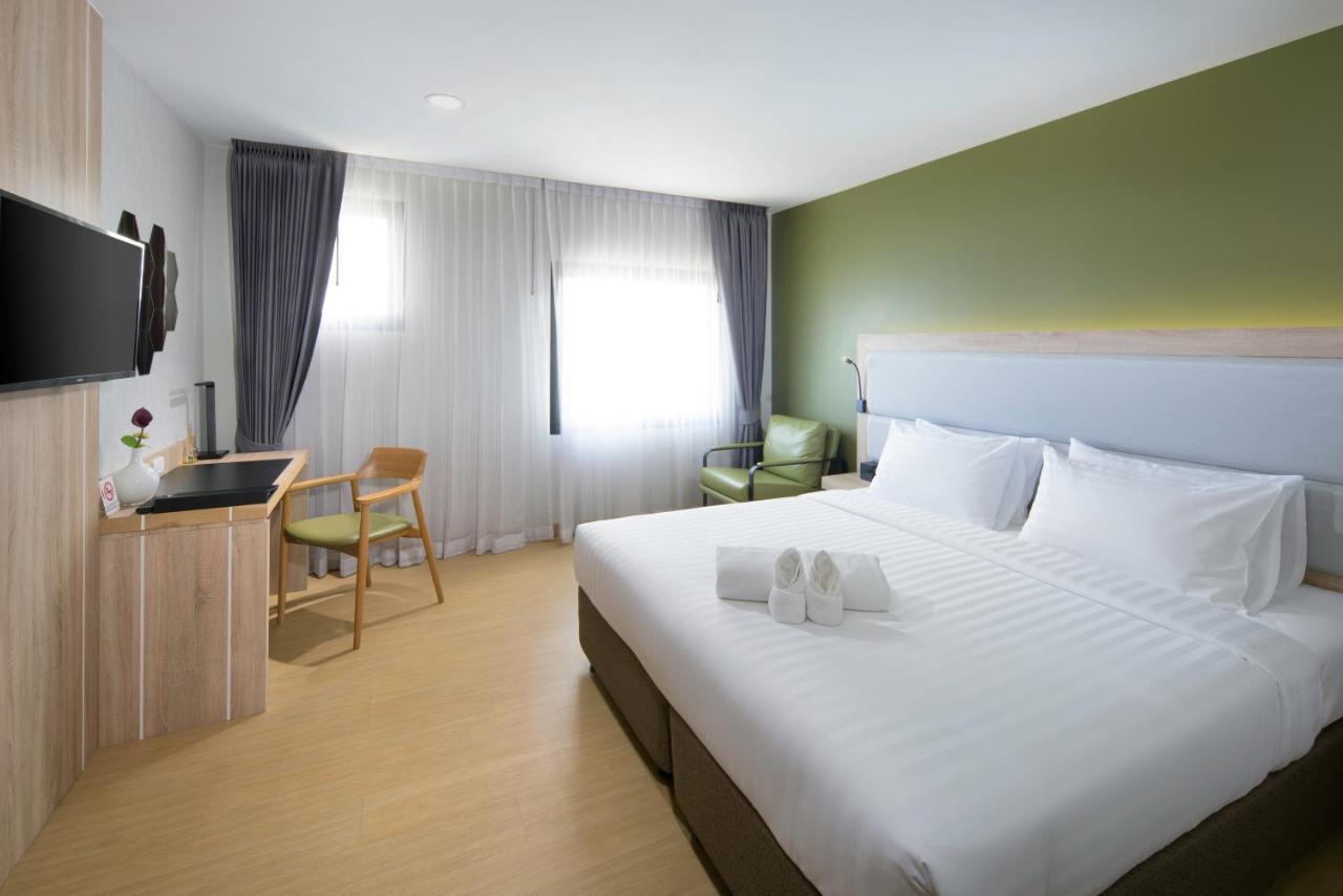 Prime Square Hotel Chiang Mai Esterno foto