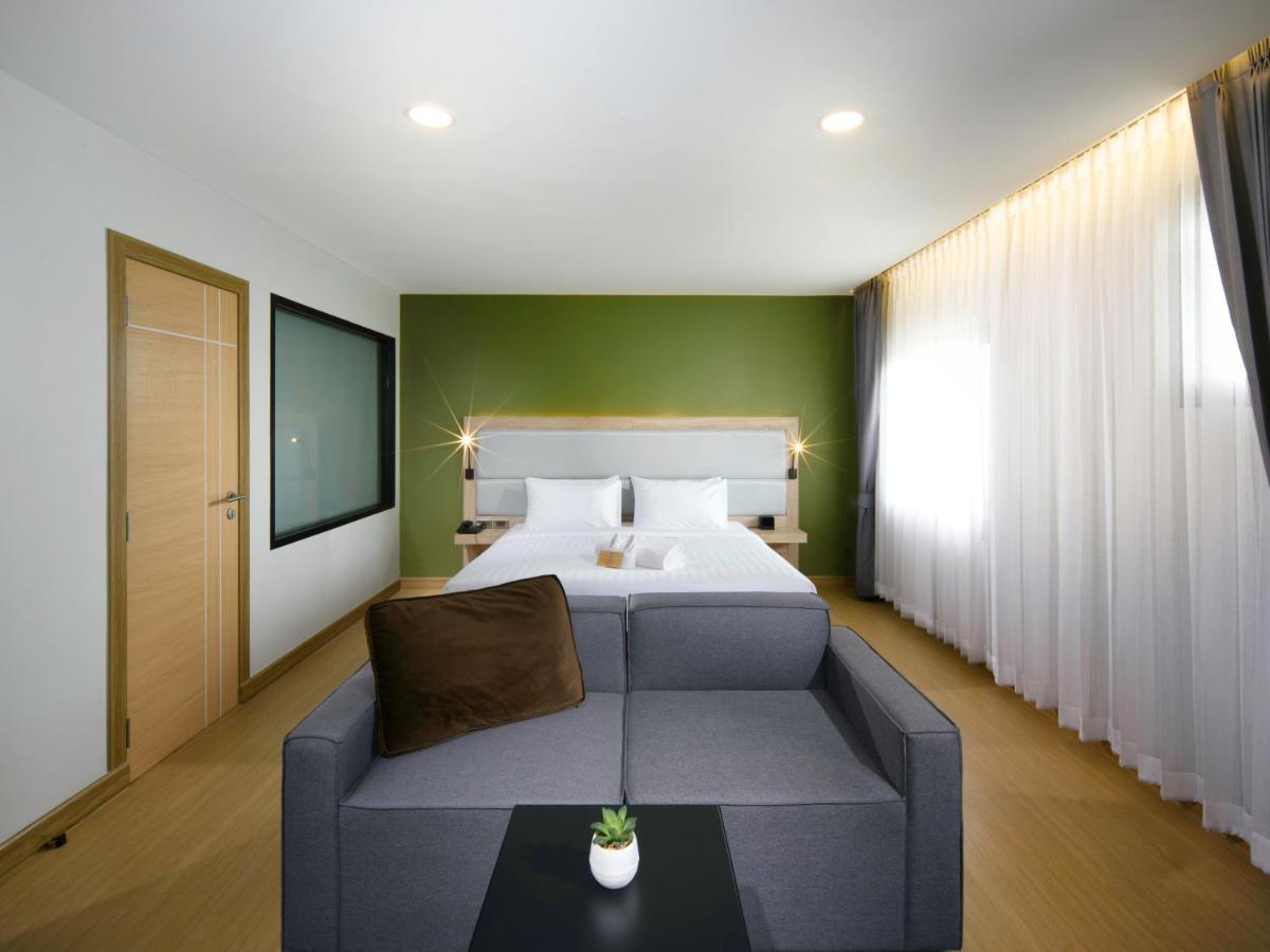Prime Square Hotel Chiang Mai Esterno foto
