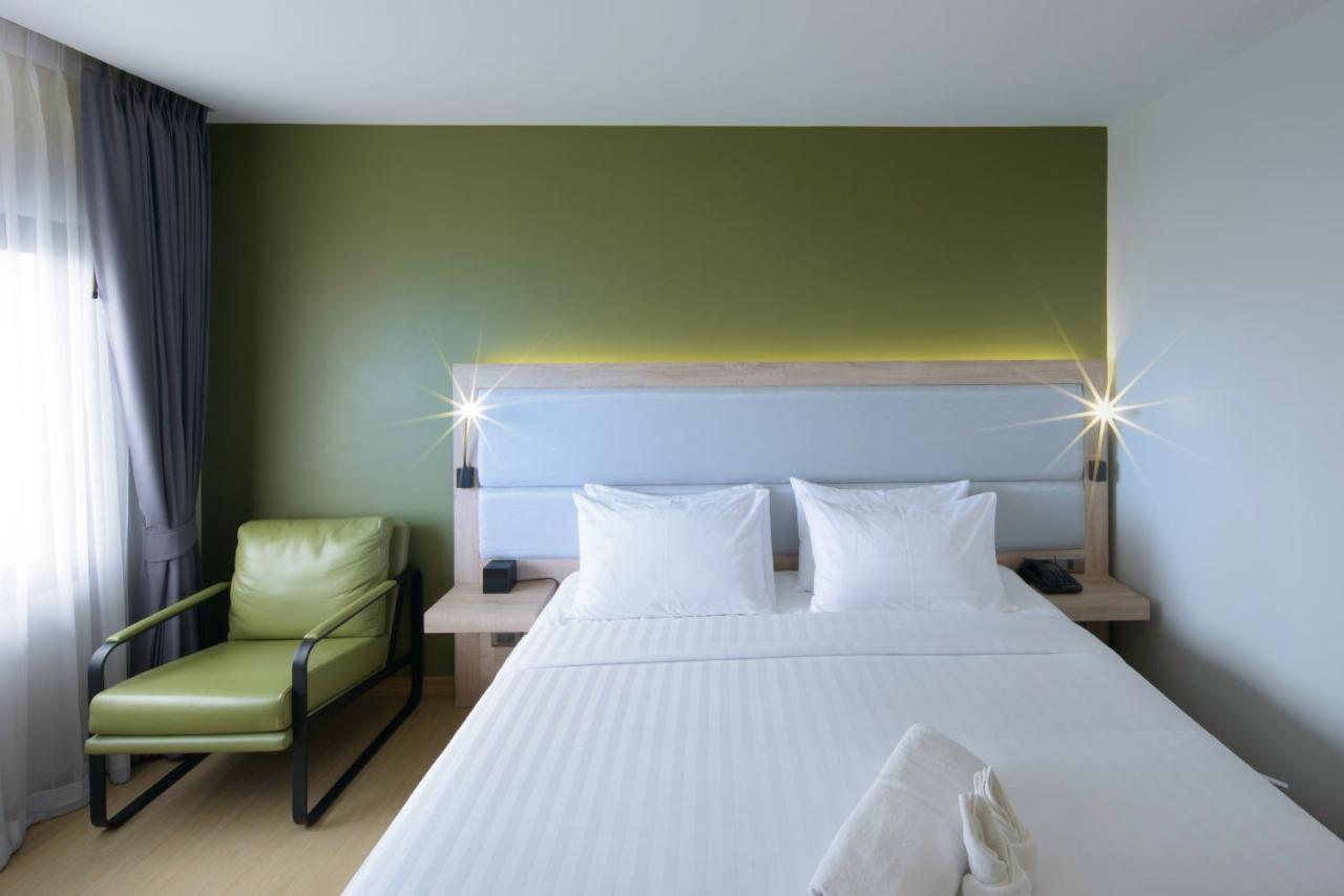 Prime Square Hotel Chiang Mai Esterno foto