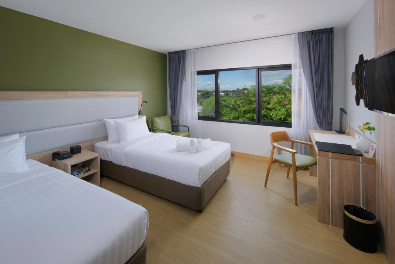 Prime Square Hotel Chiang Mai Esterno foto