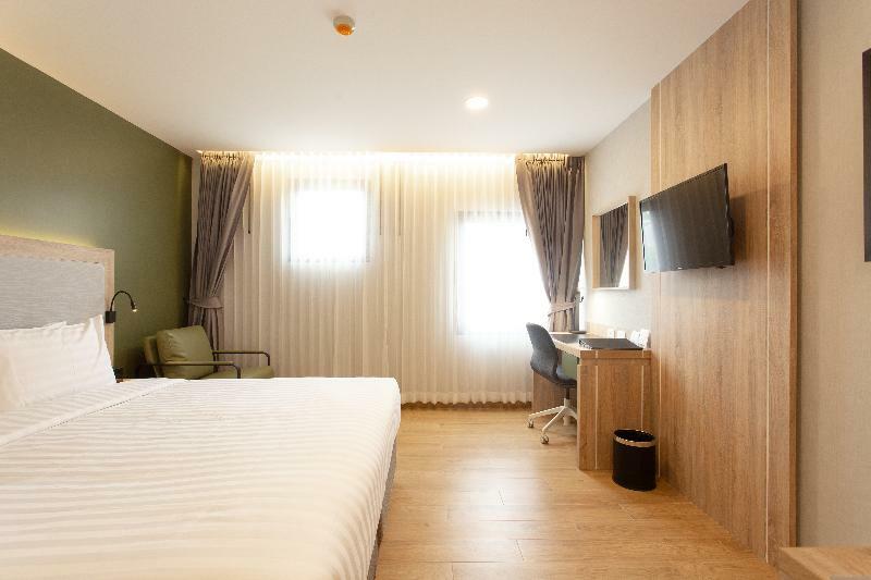 Prime Square Hotel Chiang Mai Esterno foto
