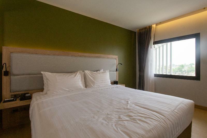 Prime Square Hotel Chiang Mai Esterno foto