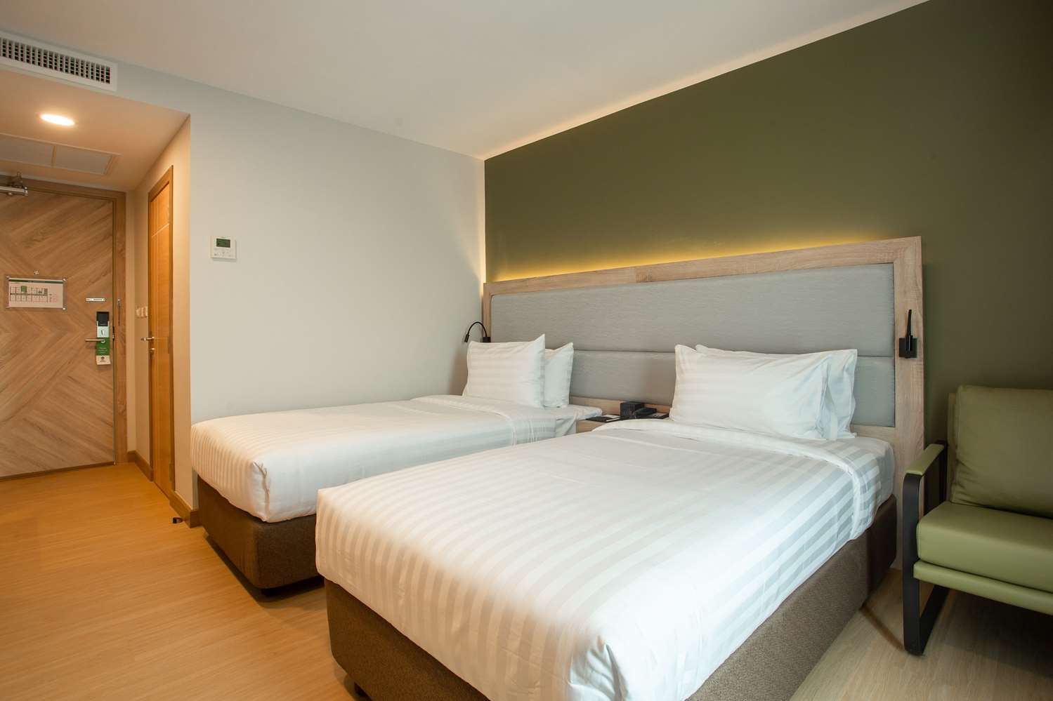 Prime Square Hotel Chiang Mai Esterno foto